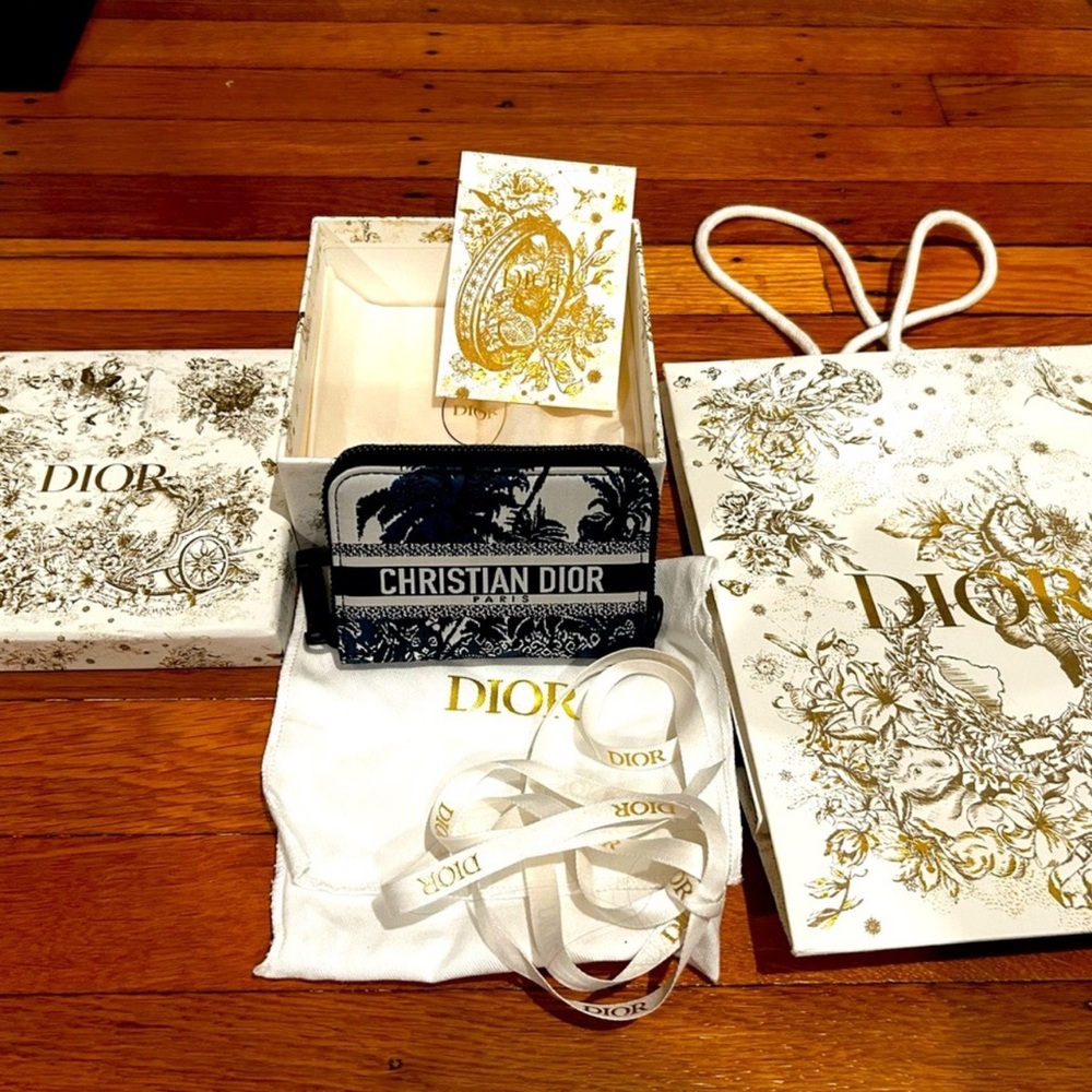 BUYNOW Lux item + mini wheel/ PURPLE GUCCI SOHO & DIOR Rare Wallet (NEW) - Picture 7 of 7